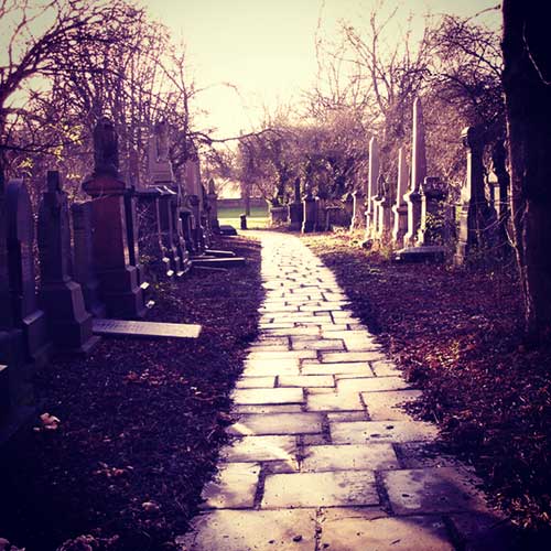 Kuantum Shah Ibrahim Woodhouse Cemetery